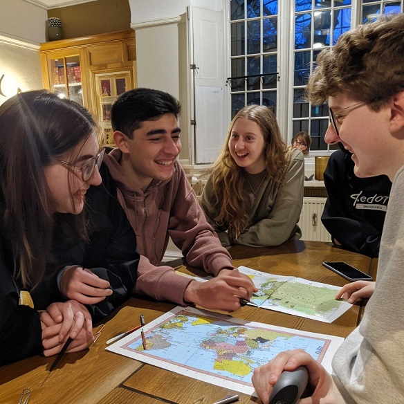 Education loans for students planning overseas education